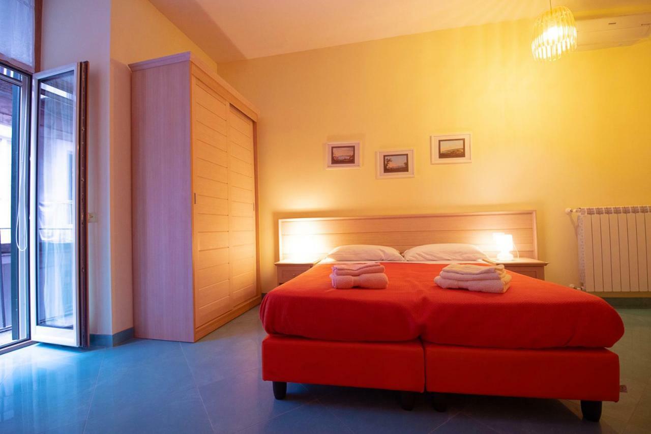 B&B Al Centro Storico Naples Exterior photo