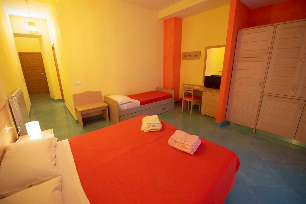 B&B Al Centro Storico Naples Exterior photo