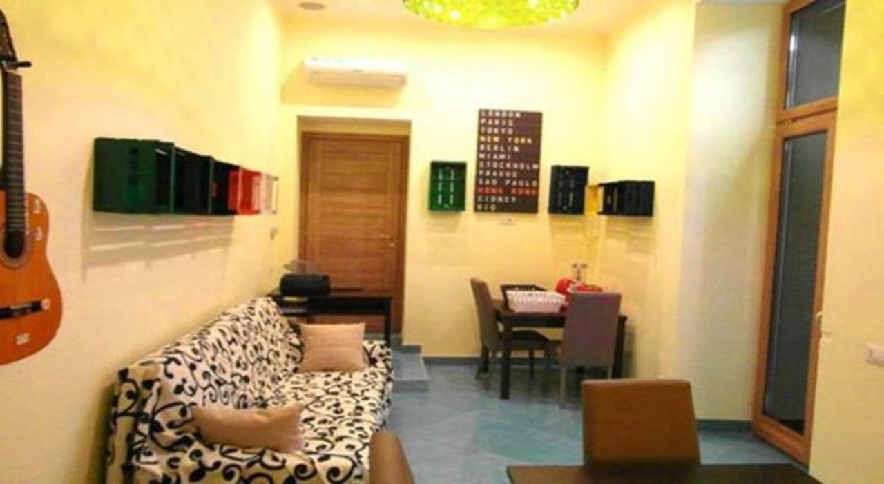 B&B Al Centro Storico Naples Exterior photo
